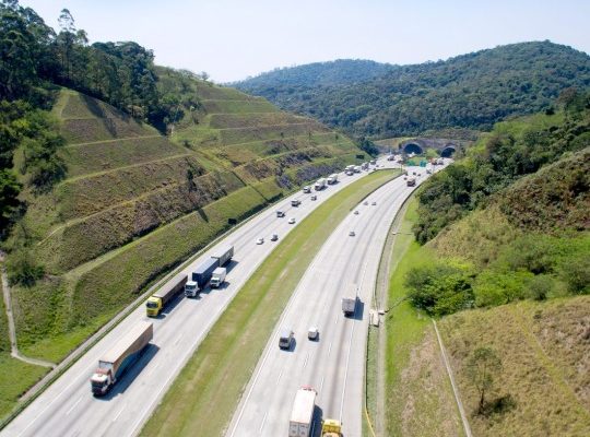 Governo de SP abre consulta pública para contribuições ao plano estratégico de logística